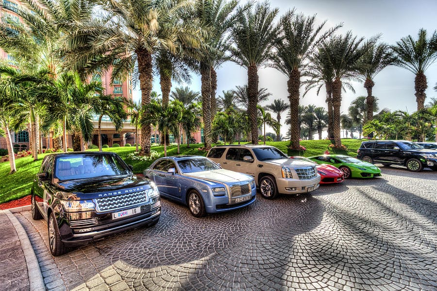 Leasing a cars and truck in Dubai? Utilize this overview before hitting the road